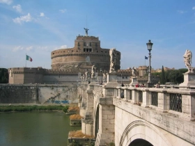 Le château Saint-Ange