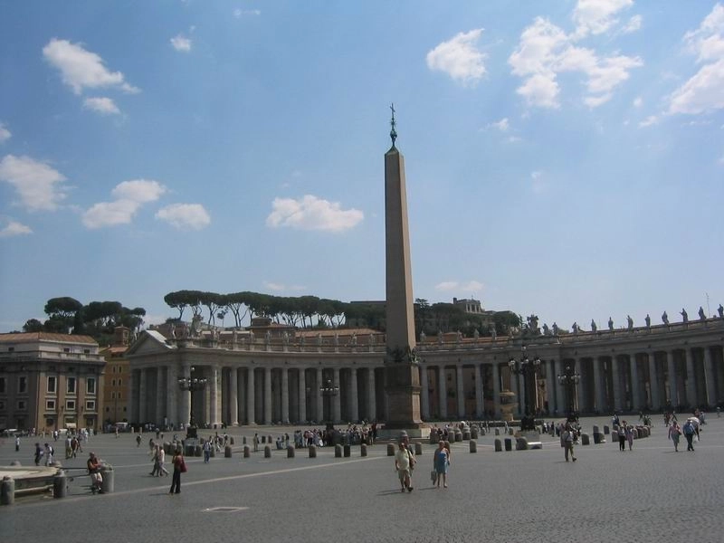 La place Saint-Pierre